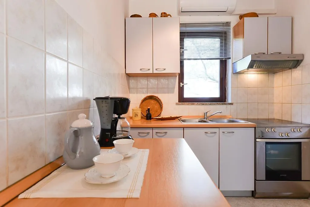 Apartments Doda 자다르 0*,  크로아티아